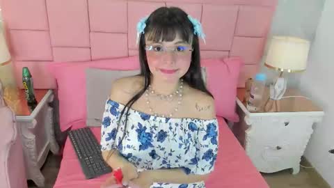 scarlett_vixen7 online show from November 18, 7:48 pm