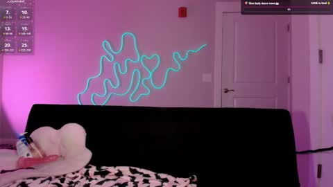 Scarlett Your petite pet online show from December 15, 5:23 am