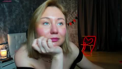 Samanta online show from November 12, 1:47 am