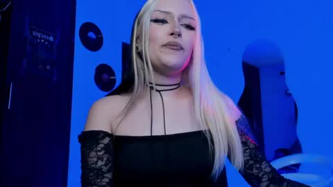 Goddess online show from April 11, 3:12 am