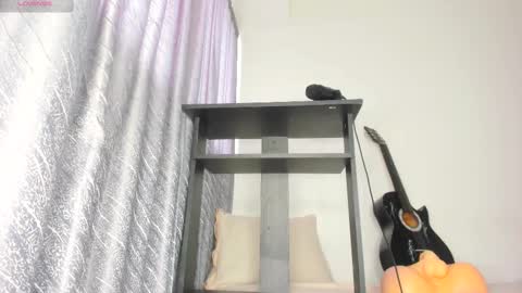 Snapshot of secret_daniell1 chatting on September 26, 1:31 pm Daniela  online show from September 26, 1:31 pm