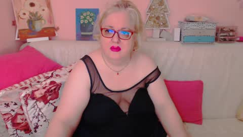 Alice online show from January 9, 7:08 pm