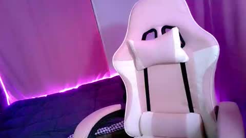 pau online show from March 5, 5:47 am