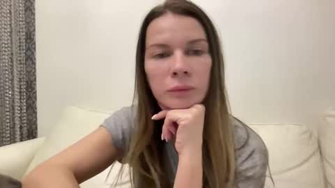 selamiyaa online show from April 12, 3:26 pm