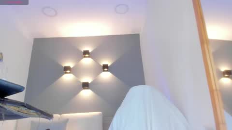 Selena online show from March 13, 11:22 am