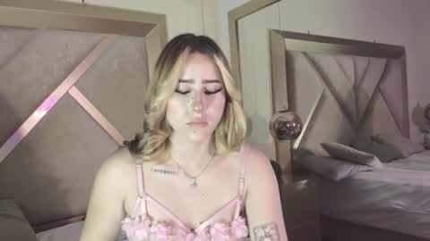 Selena Noir online show from July 18, 10:01 pm