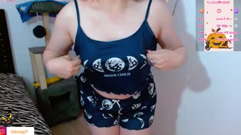 Selene G  online show from October 19, 7:10 am