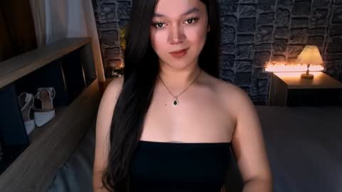 Snapshot of selenesantiago chatting on January 26, 9:51 pm joan online show from January 26, 9:51 pm