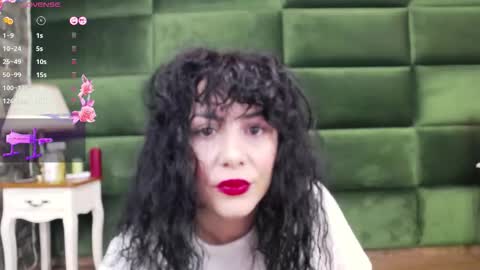 Snapshot of selensummer chatting on October 11, 7:05 pm Selen online show from October 11, 7:05 pm