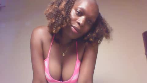 verah online show from March 18, 7:30 pm