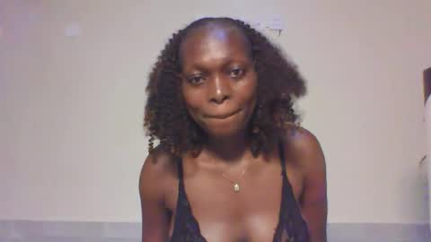 verah online show from March 25, 6:33 pm