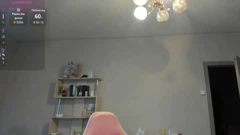 Mary Cherry online show from December 2, 9:22 am