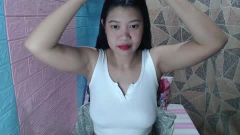 SensuousLips online show from November 25, 3:03 pm