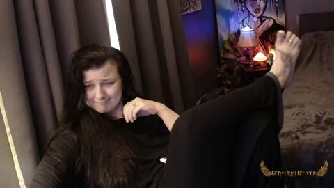 Tara online show from May 10, 1:24 pm