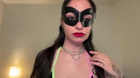 Snapshot of serenaxsangre chatting on March 4, 7:19 am Serena Sangre online show from March 4, 7:19 am