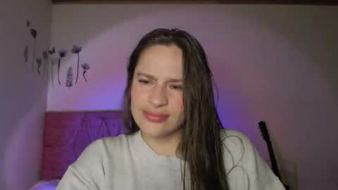 serenity_crystal online show from December 3, 12:13 am