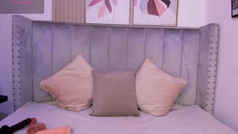 seshat_hitt online show from September 23, 2:54 am