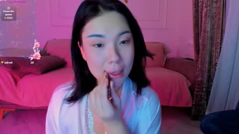 Lumi online show from February 19, 8:18 pm