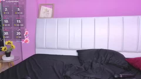Snapshot of sexengel_lissa chatting on October 20, 7:39 pm sexengel_lissa online show from October 20, 7:39 pm