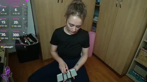 sexxxycrystali online show from November 28, 9:01 am