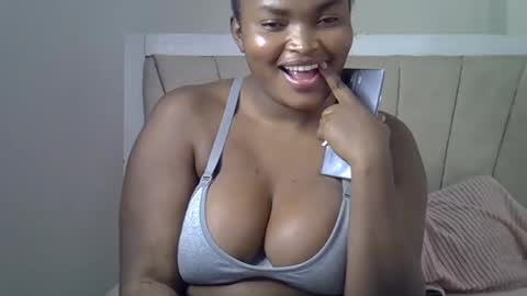 sexxyebony254 online show from January 7, 6:55 pm