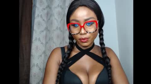 Sexy blackgirl2 online show from November 21, 8:22 pm