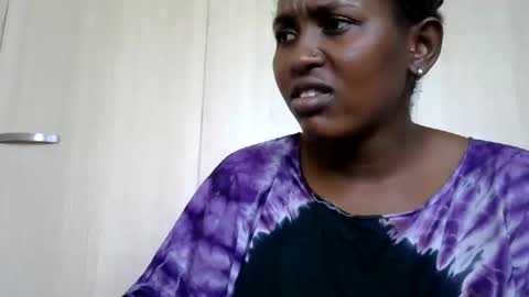 Snapshot of sexy_ebony_bliss chatting on January 22, 10:07 am adasa online show from January 22, 10:07 am