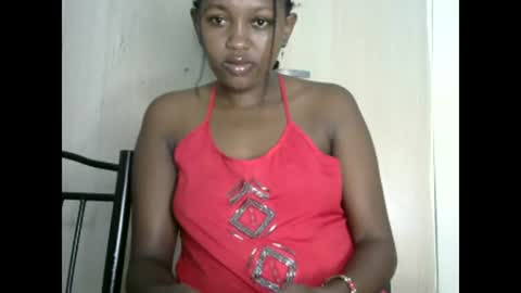 Snapshot of sexy_ebony_bliss chatting on January 13, 12:30 am adasa online show from January 13, 12:30 am