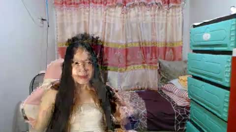 jowela online show from October 11, 12:30 pm