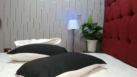 larisa online show from April 11, 6:30 am