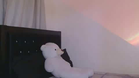 sexy_moh1 online show from March 21, 3:11 am