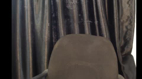 zoe online show from November 12, 8:01 am