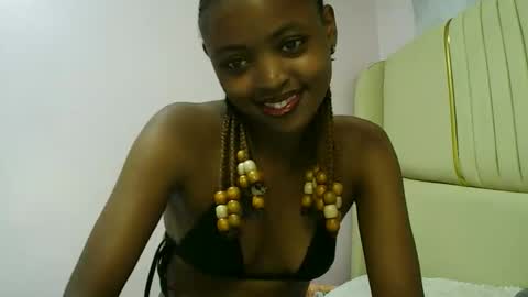 sexy zaraa online show from April 22, 4:15 pm