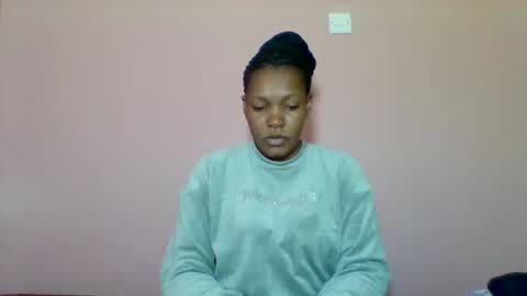 sexyapple2002 online show from October 1, 9:36 am