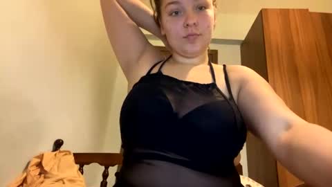 Snapshot of sexyayo666 chatting on December 6, 6:06 pm ALAYA online show from December 6, 6:06 pm