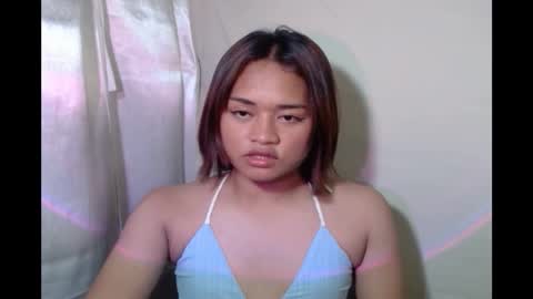 sexybeatrix_ online show from October 22, 4:50 am