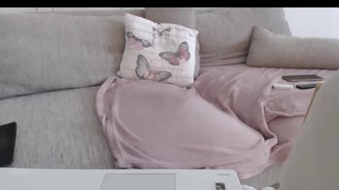 Sexyblonde4u58 online show from February 3, 6:40 am