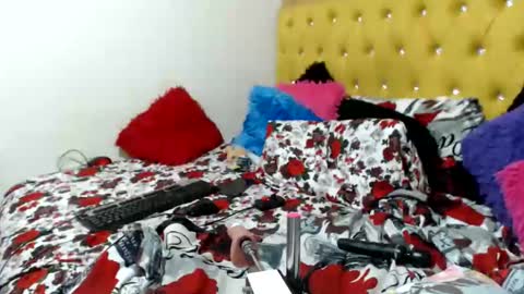 sexybootiex online show from March 17, 12:14 am