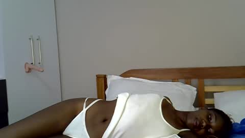 Britney online show from April 15, 2:01 am