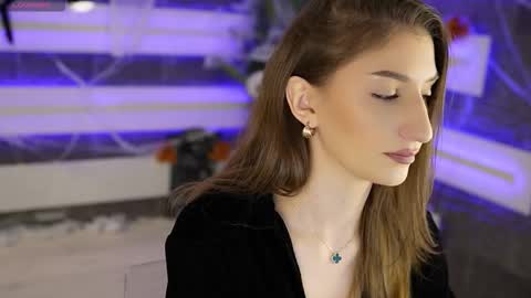 Celline online show from October 30, 5:43 am