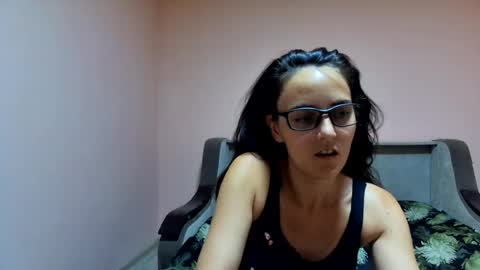 sexyemma09 online show from August 7, 8:27 pm