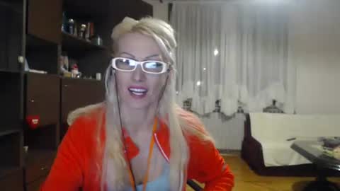 ENI pvt moan your name  WHEN I M NOT online you tell me in SNAPCHAT deal yes add me...  FREE TWITTER magiconline101...... online show from September 16, 9:23 pm