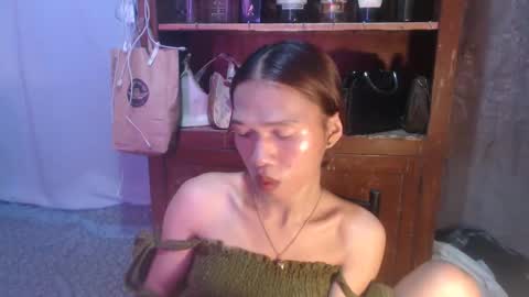 Kagura3 online show from December 15, 6:24 pm