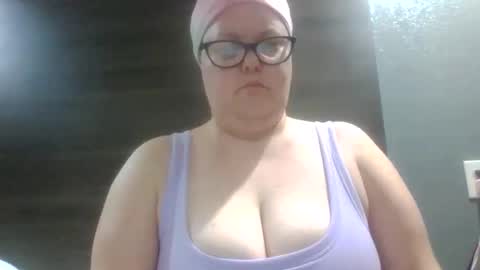 sexylil_bbw online show from April 9, 3:53 am
