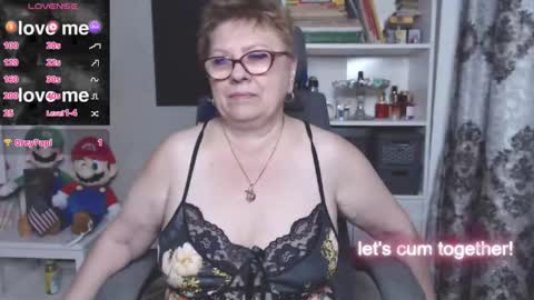 sexylynette4u online show from October 27, 11:06 am