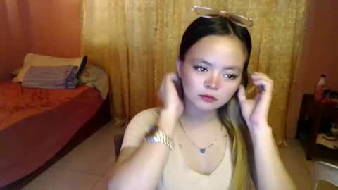 sexyme2069 online show from March 28, 9:09 am