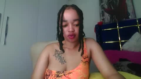 mel online show from April 15, 10:54 pm