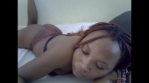 Snapshot of sexypetite4 chatting on September 24, 8:24 am SHARON online show from September 24, 8:24 am