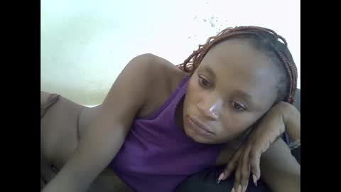 Snapshot of sexypetite4 chatting on September 13, 8:55 am SHARON online show from September 13, 8:55 am