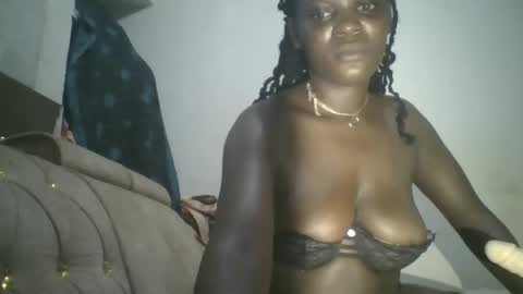 sexysassy27 online show from February 1, 1:02 am